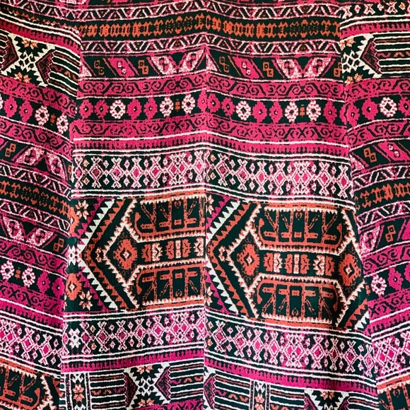 Asymmetrical Pattern Dress - Picture 9 of 9